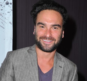 Johnny Galecki Married, Wife, Girlfriend, Dating and Net Worth