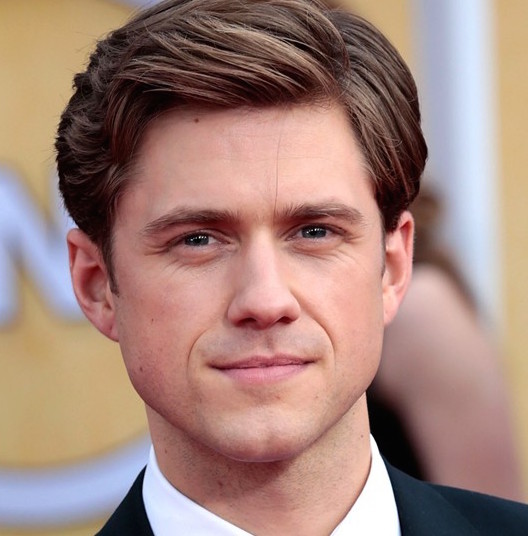 Aaron Tveit Wiki, Girlfriend, Dating or Gay and Net Worth