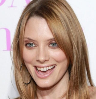 April Bowlby Wiki, Married, Husband or Boyfriend, Dating and Net Worth