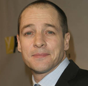French Stewart Wiki, Bio, Wife or Gay and Net Worth