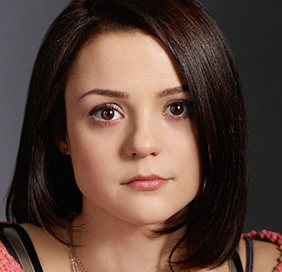 Kathryn Prescott Wiki, Boyfriend, Dating or Gay/Lesbian