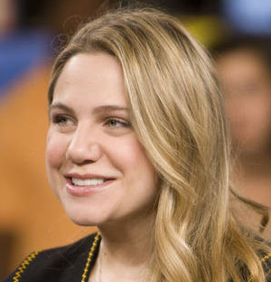 Lauren Collins Wiki, Bio, Boyfriend, Dating and Net Worth