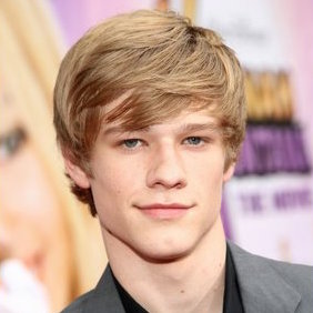 Lucas Till Wiki, Girlfriend, Dating or Gay/Shirtless