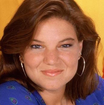 Mindy Cohn Wiki, Married, Husband or Lesbian(Gay) and Net Worth