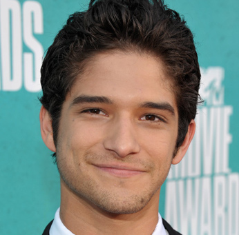 Tyler Posey Wiki, Girlfriend, Dating, Ethnicity and Net Worth