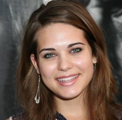 Lyndsy Fonseca Husband, Divorce, Boyfriend and Dating