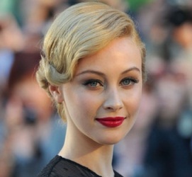 Sarah Gadon Boyfriend, Dating, Pregnant and Net Worth