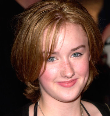 Ashley Johnson, Wiki