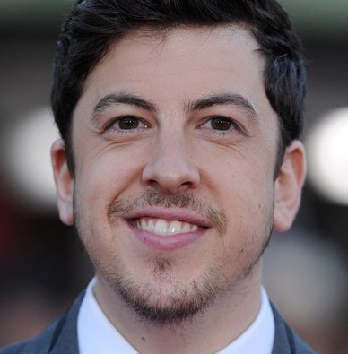 Christopher Mintz-Plasse Wiki, Girlfriend, Dating or Gay and Net Worth