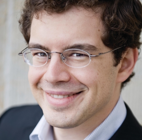 Christopher Paolini Wiki, Bio, Married, Wife or Girlfriend and Net Worth