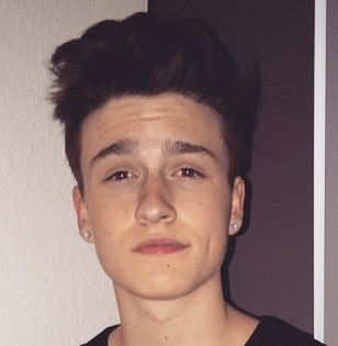 Crawford Collins Wiki, Bio, Age, Girlfriend and Dating