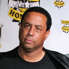 DJ Yella Wiki, Married, Wife, Girlfriend or Gay