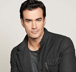 David Zepeda Wiki, Married, Wife, Girlfriend or Gay