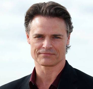 Dylan Neal Wiki, Wife, Divorce, Girlfriend or Gay and Net Worth