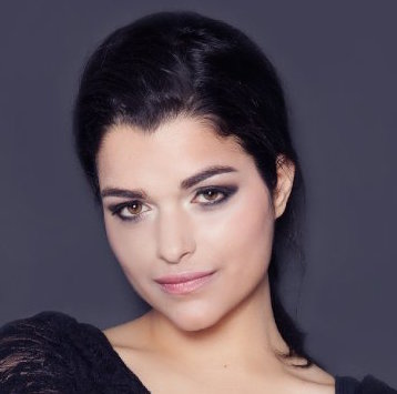 Eve Harlow Wiki, Bio, Boyfriend, Dating and Ethnicity