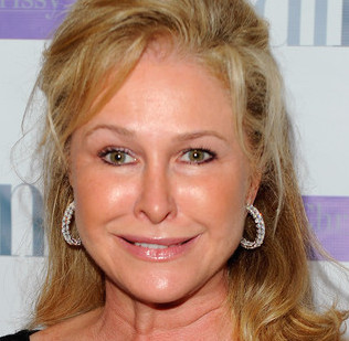 Kathy Hilton Wiki, Husband, Divorce, Children and Net Worth