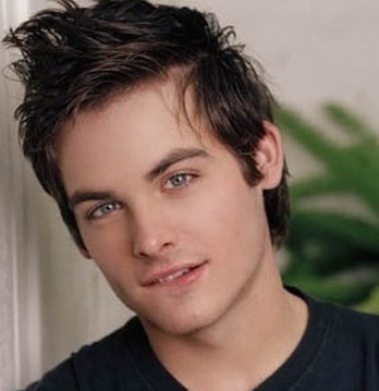 Kevin Zegers Wiki, Married, Wife and Net Worth