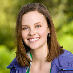 Sarah Ramos Wiki, Bio, Boyfriend, Dating and Net Worth